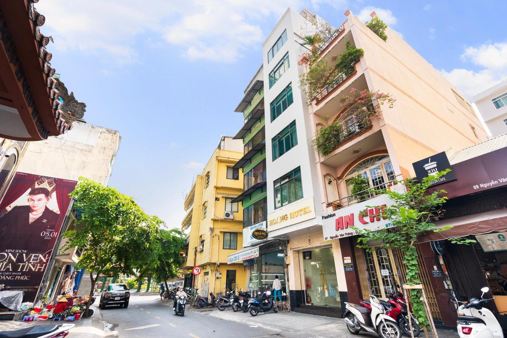 Hoang Luxury Hotel Dist 1 Ho Chi Minh Esterno foto