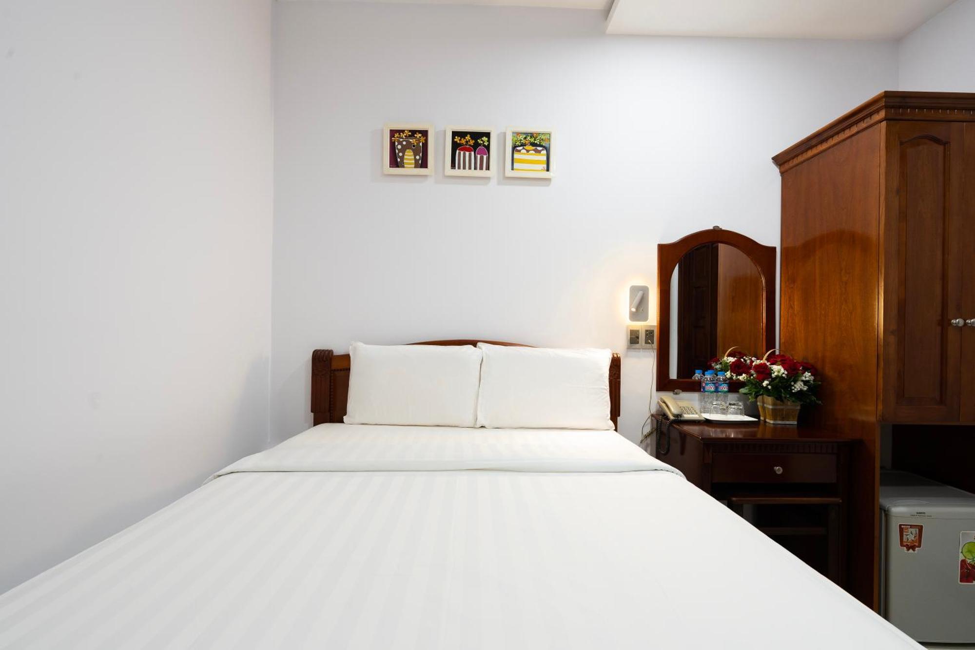 Hoang Luxury Hotel Dist 1 Ho Chi Minh Esterno foto