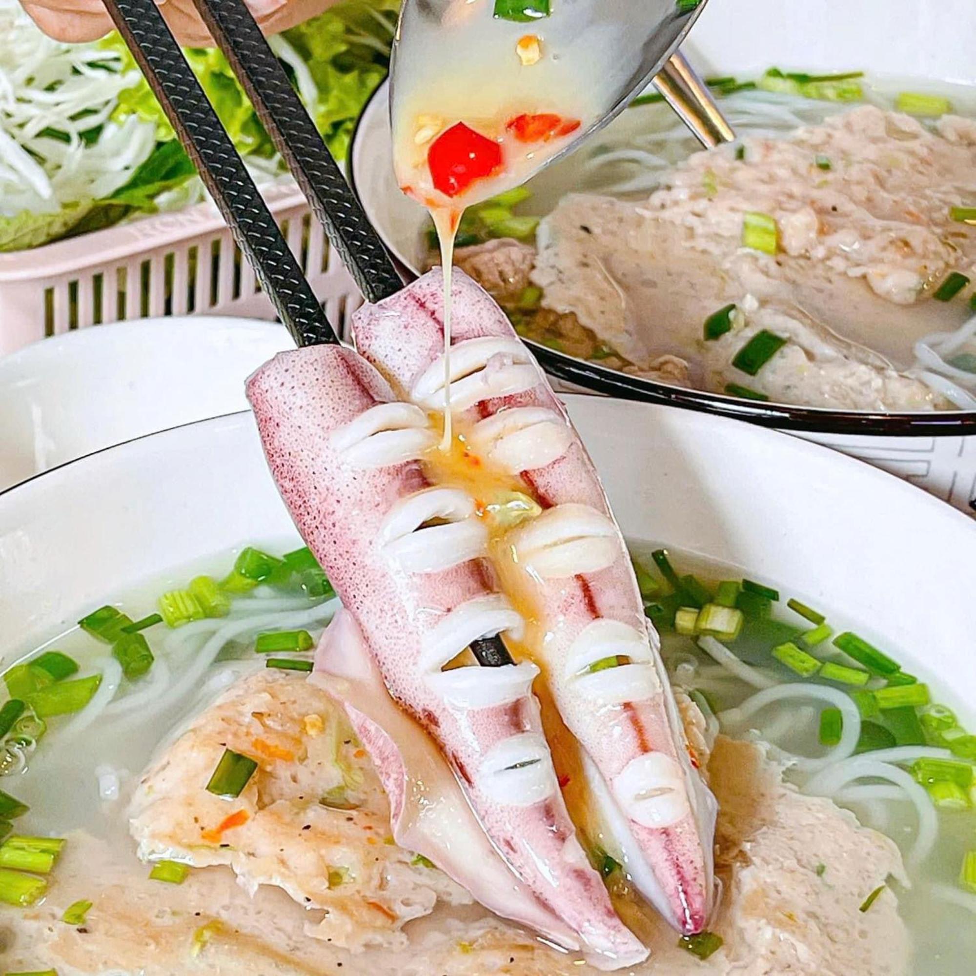 Hoang Luxury Hotel Dist 1 Ho Chi Minh Esterno foto